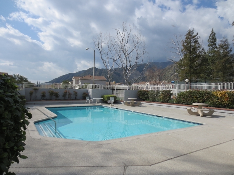 Crystal Canyon Condos in Azusa 91702