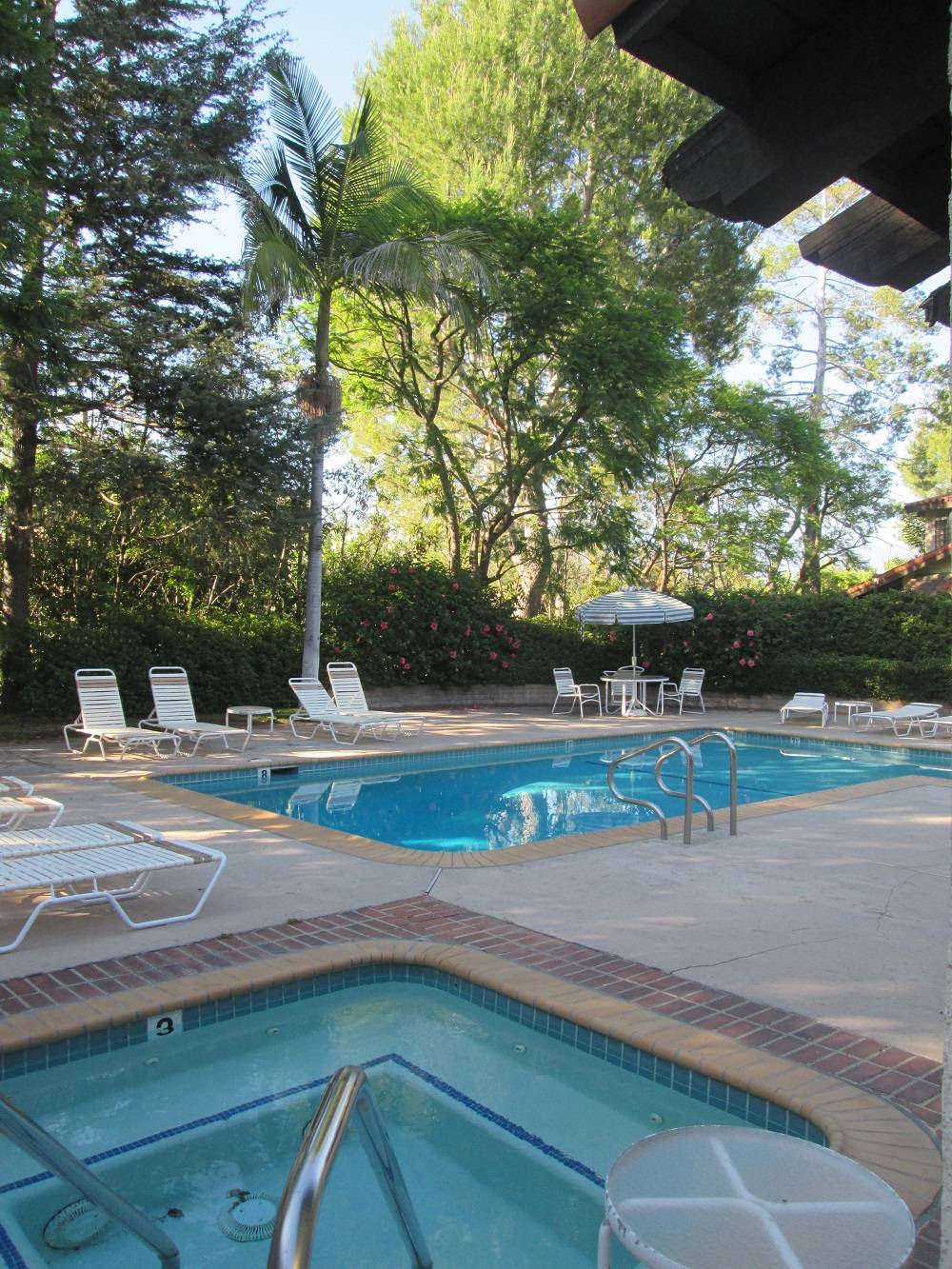 Fremont Villas Townhomes with Garages in Monterey Hills