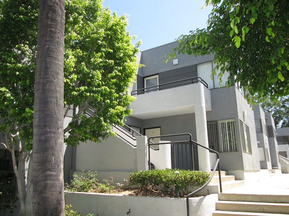 Pasadena CA Condos at 360 South Los Robles Avenue For Sale