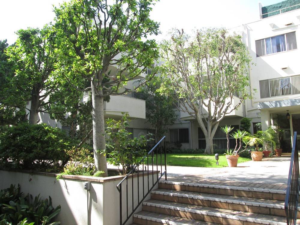 Pasadena CA Condos For Sale at Oakland Towers