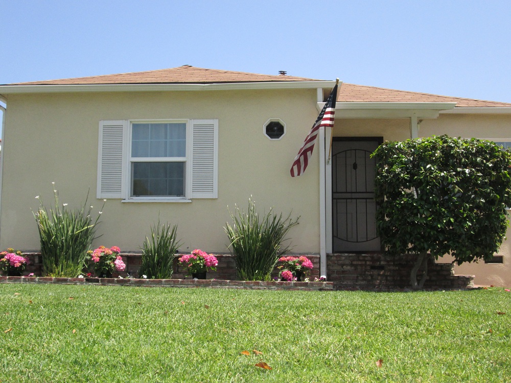 Garage Sale Sat 4.19.14 at 1000 Westmont Drive, Alhambra CA Starts 8AM