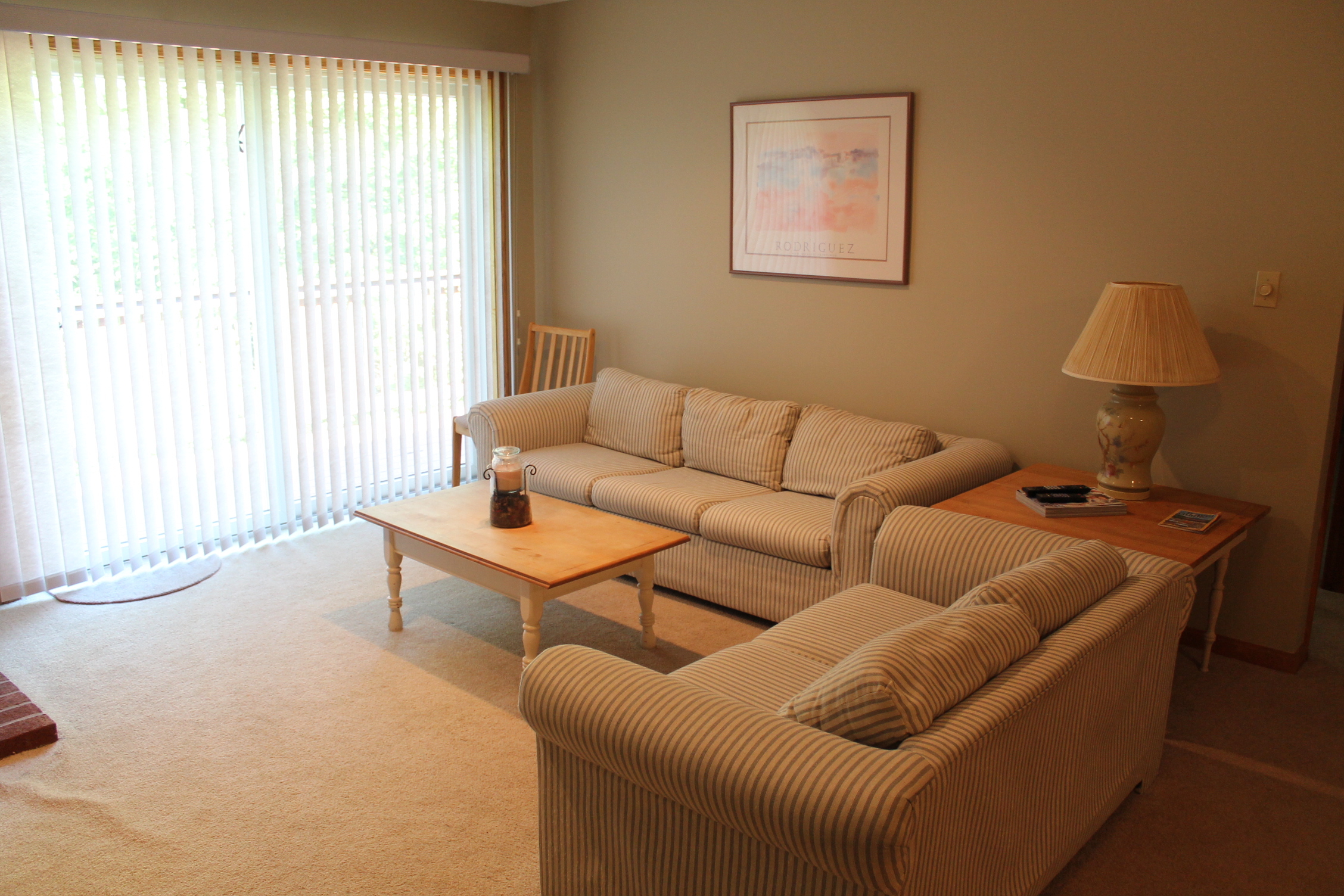 Lincoln NH Quality and afforable 2 bedroom condo 4 sale