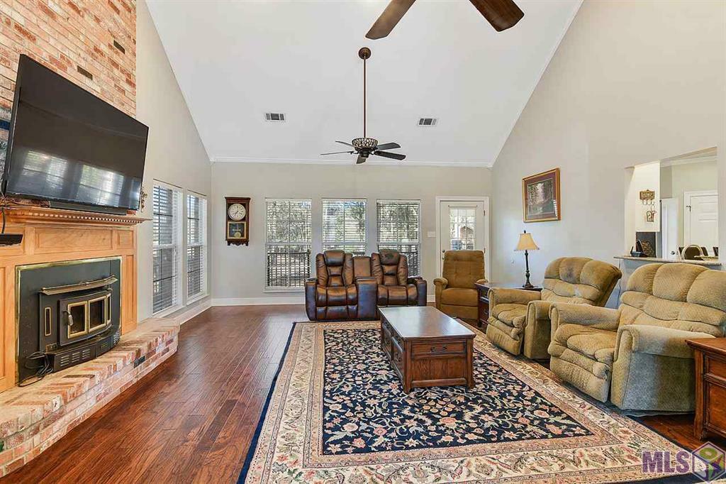 13462 LA Hwy 10 Clinton LA 70722