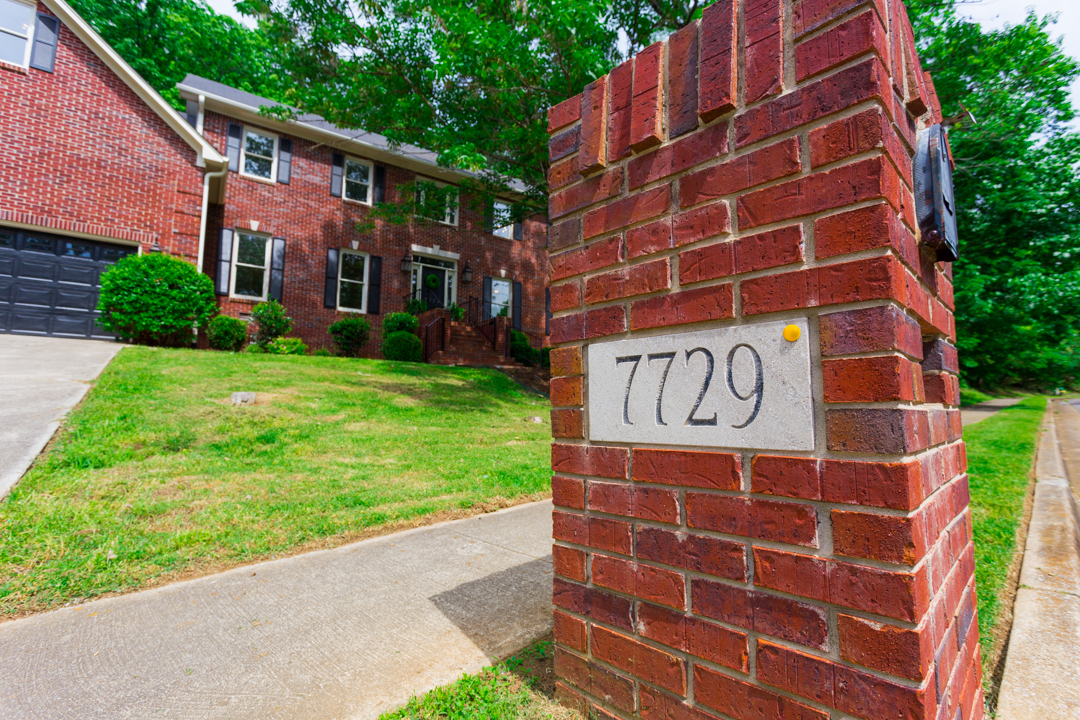 Home For Sale 7729 Foxfire Dr., Huntsville, AL 35802