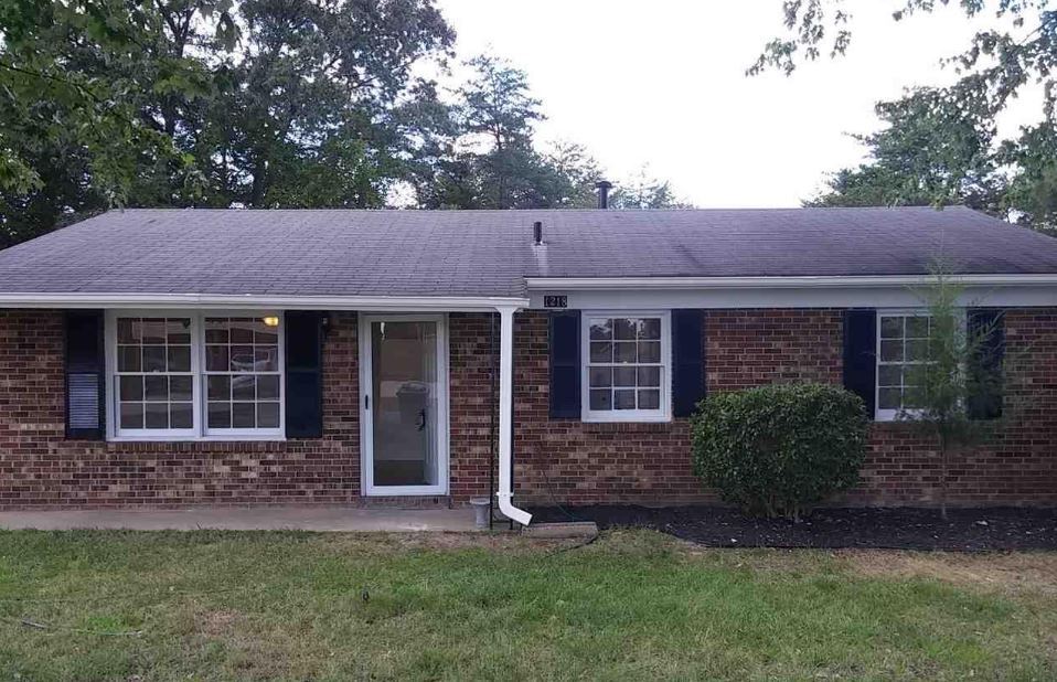 For Sale 1218 Melrose Drive, Burlington100,000