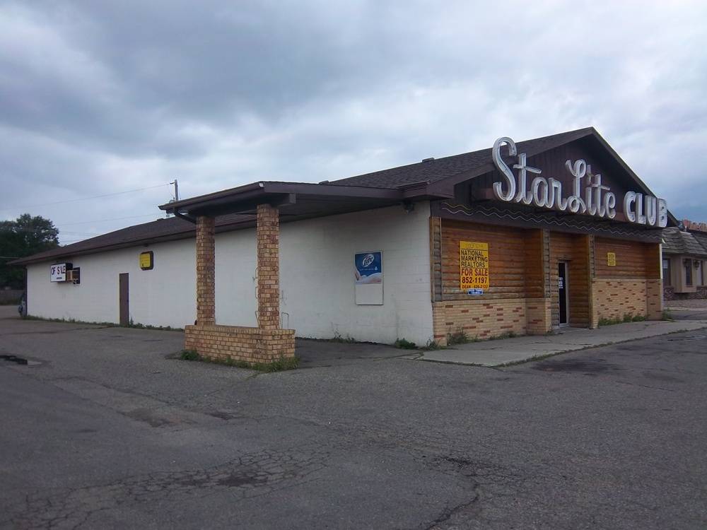 1915 North Broadway Minot ND FOR SALE! Commercial