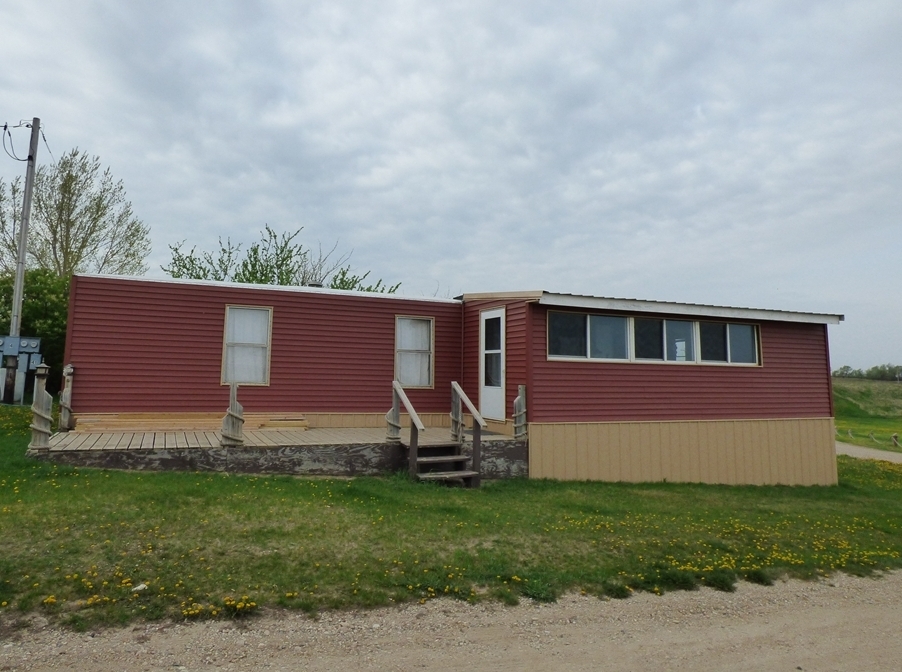 400 Bluegill Blvd, Brendles Bay Resort, Parshall ND