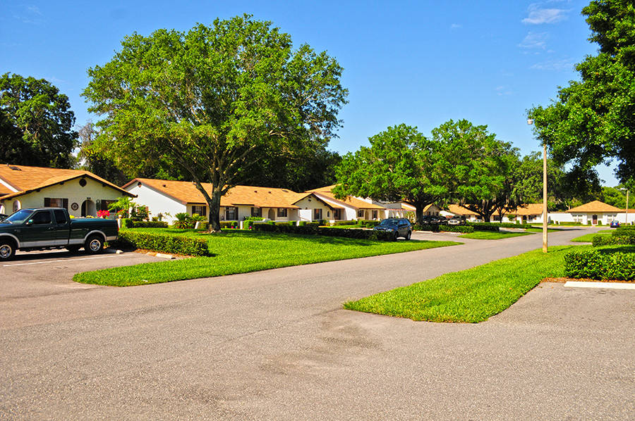 Find Townhomes For Sale in Pine Lake Villas, St. Cloud