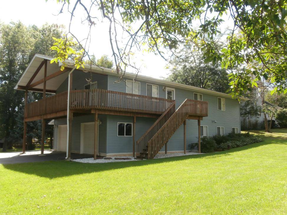 Just Listed Great home in Paddock Lake, WI