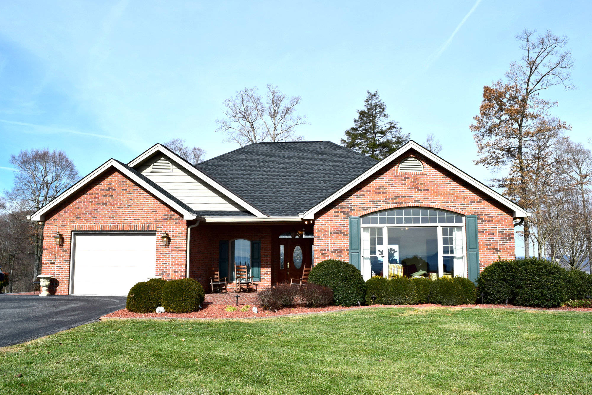 NASCAR Lover's Paradise For Sale in Bristol TN Area