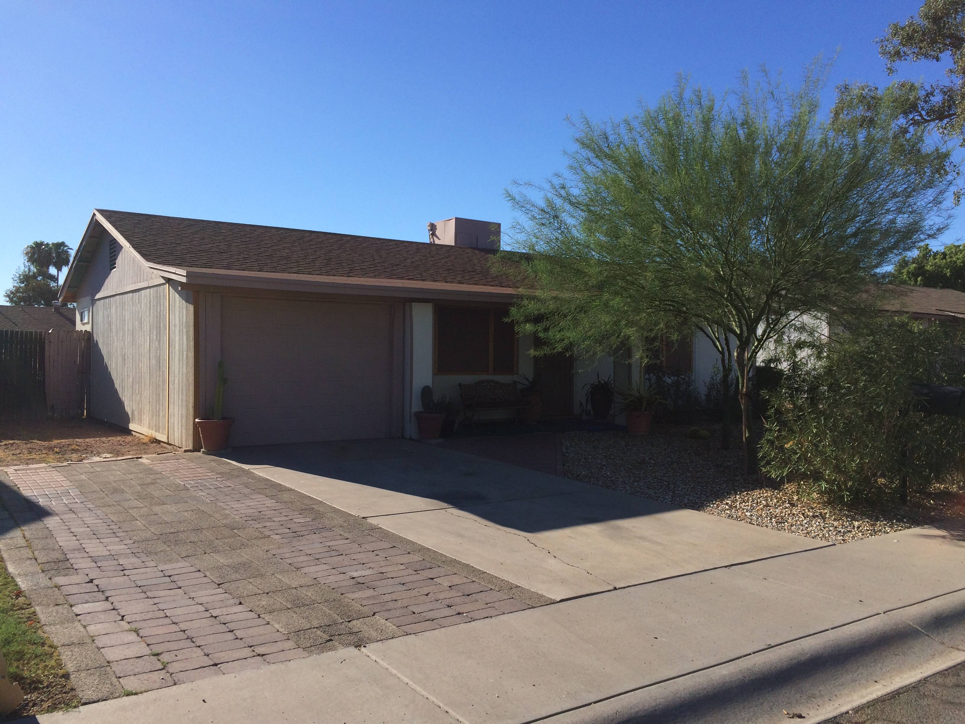 North Phoenix home for sale Fixer upper Renovation Req
