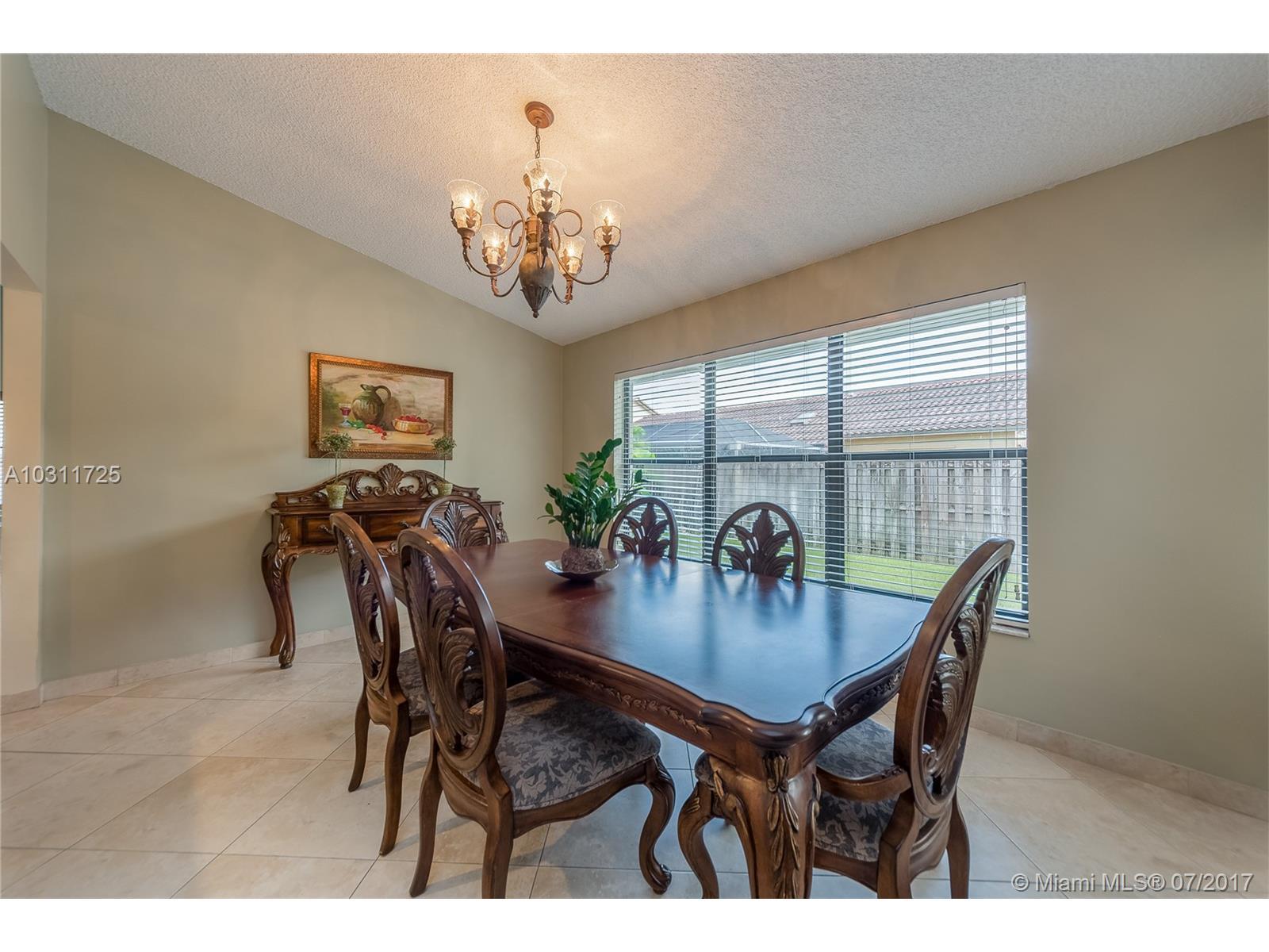 For Sale Ivanhoe at Davie