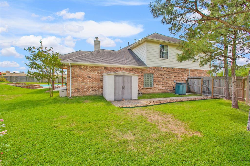 Homes for Sale in Houston 16603 Barrett Post Ln., Hous