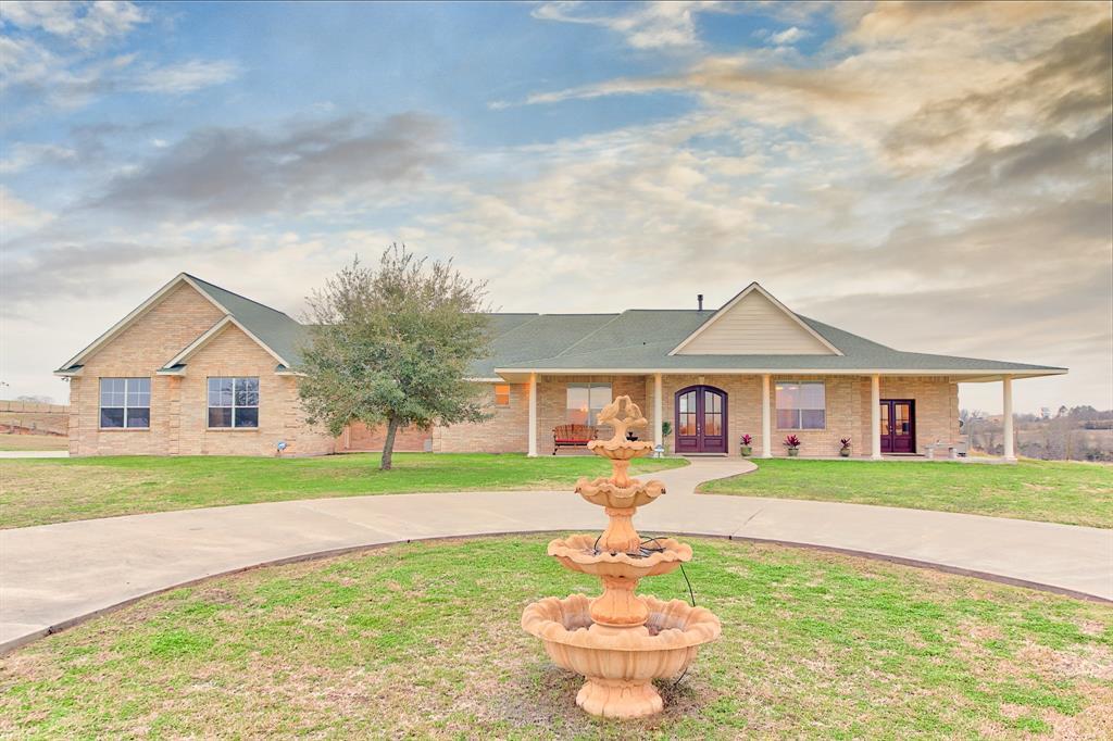 Homes for Sale in Brenham 450 Spring Creek Rd., Brenha