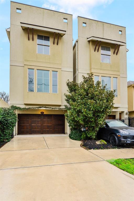 Homes for Sale in Houston 5605 Darling St., Houston, T