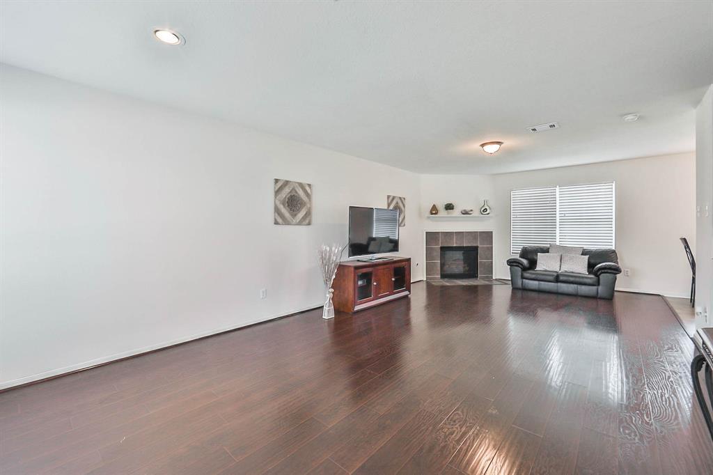 Homes for Sale in Humble 7211 Foxcrest Ln., Humble, TX