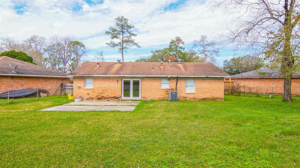 Homes for Sale in Houston 5514 Indianola Dr., Houston,