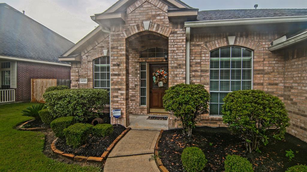 Homes for Sale in Rosharon 4710 Magnolia Bend, Rosharo