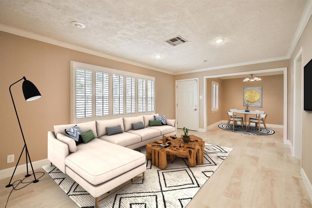 Homes for Sale in Bellaire 4708 Mayfair St., Bellaire,