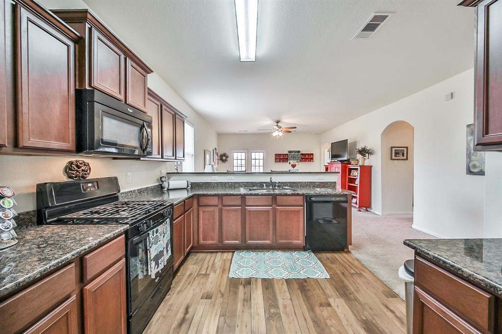 Homes for Sale in Rosharon 9507 Platinum Oaks Ct., Ros