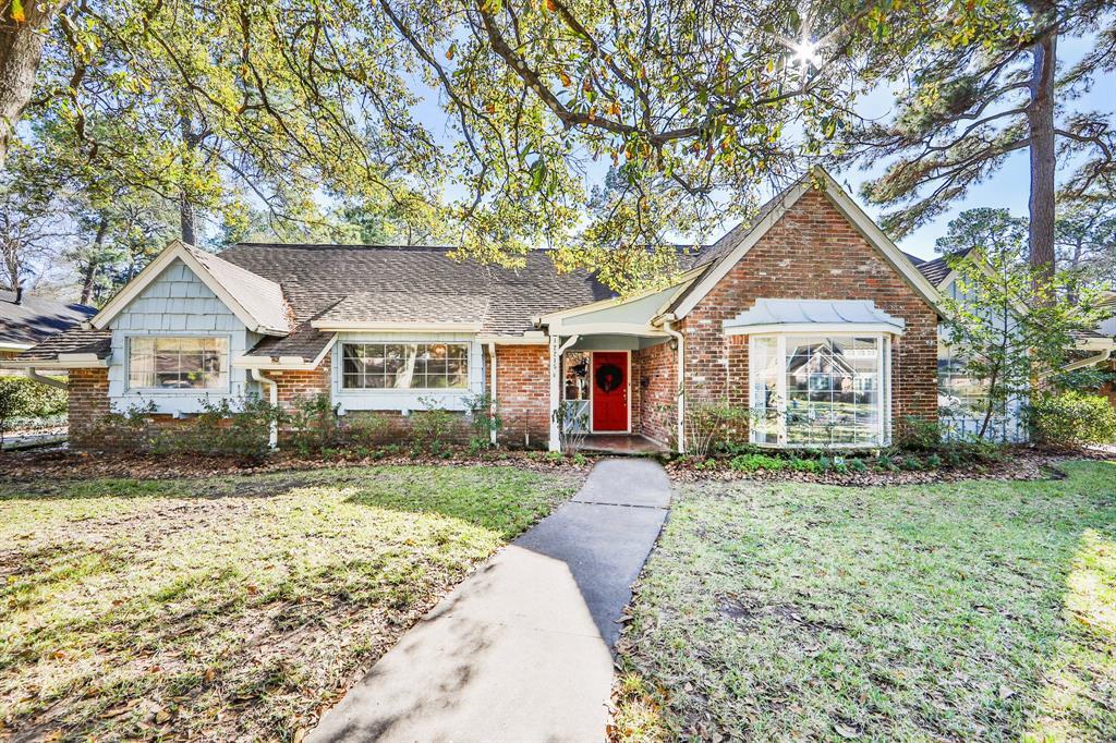 Homes for Sale in Houston 12215 Rip Van Winkle Dr., Ho