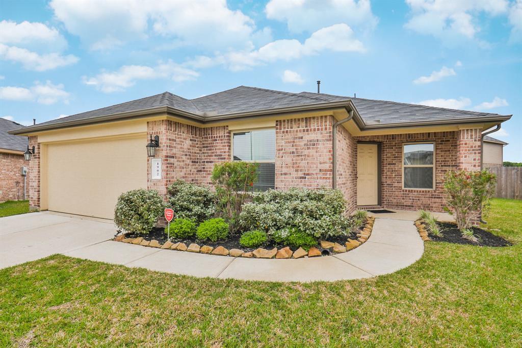 Homes for Sale in Fresno 1902 Rosegale Ct., Fresno, TX
