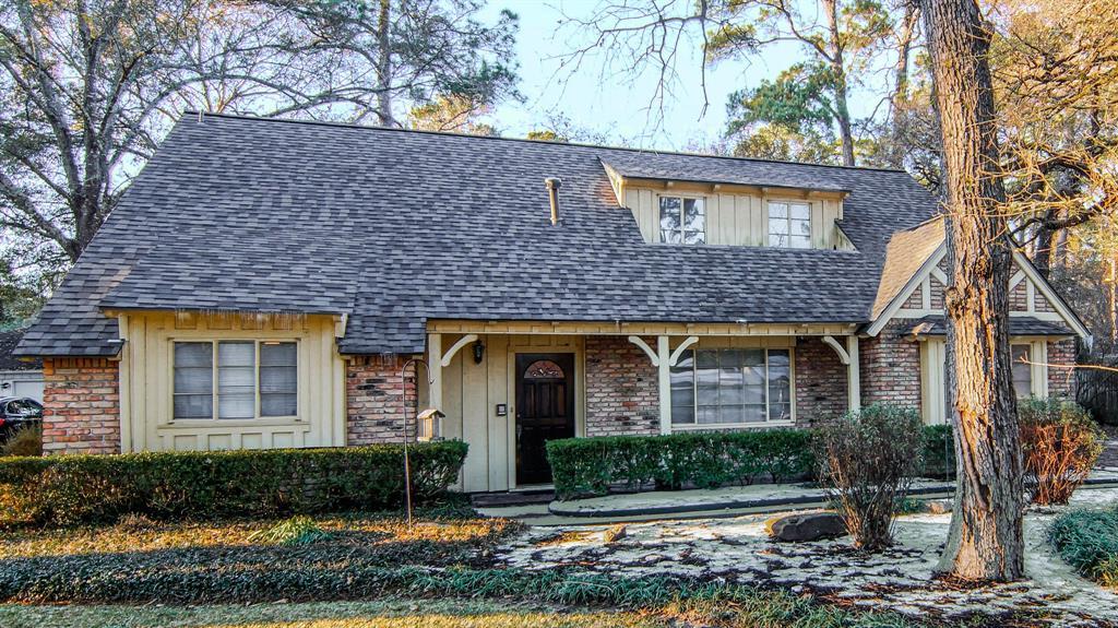 Homes for Sale in Houston 6602 Walton Heath Dr., Houst