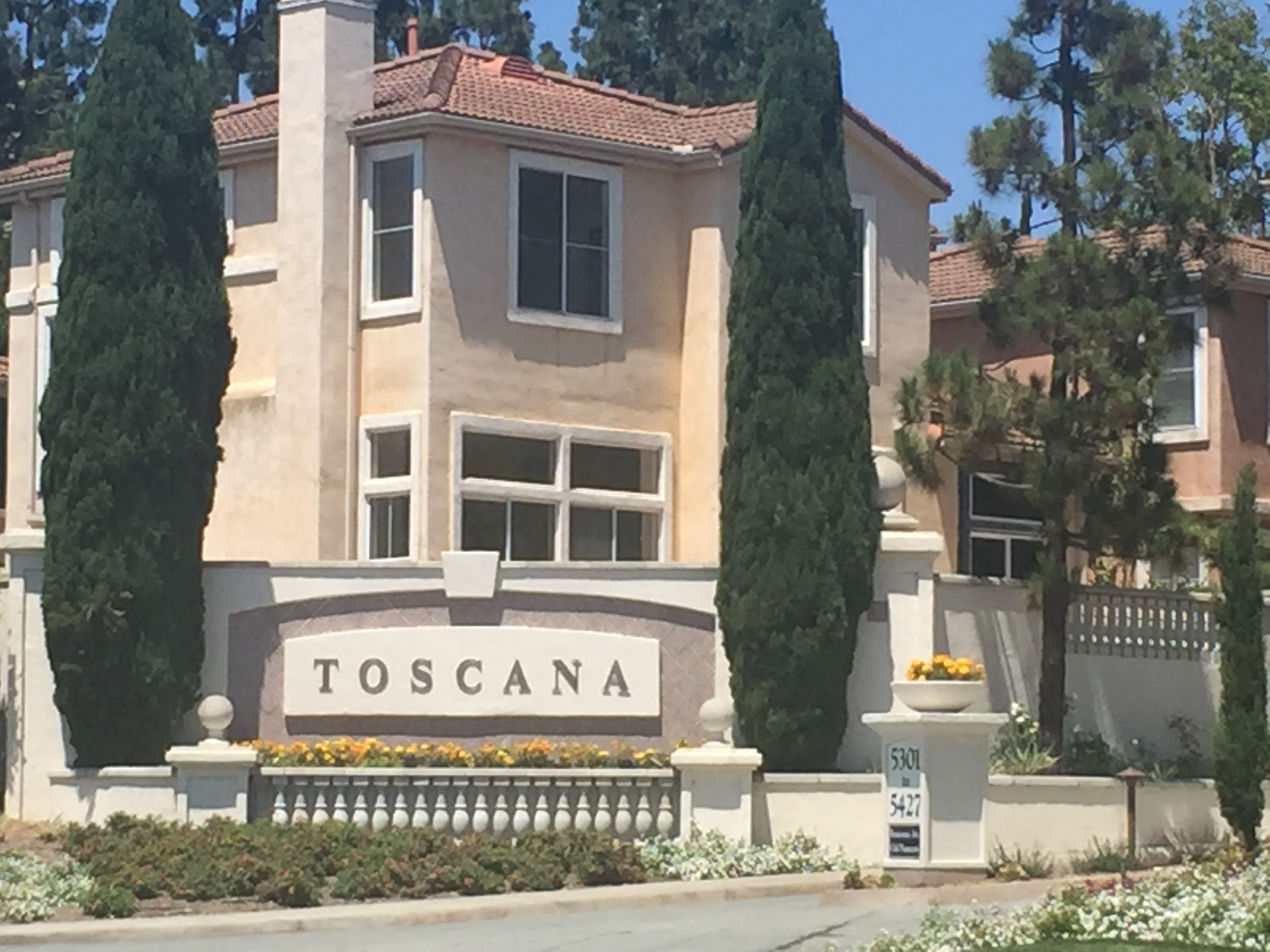 Neighborhoods of Renaissance La Jolla Toscana Market R