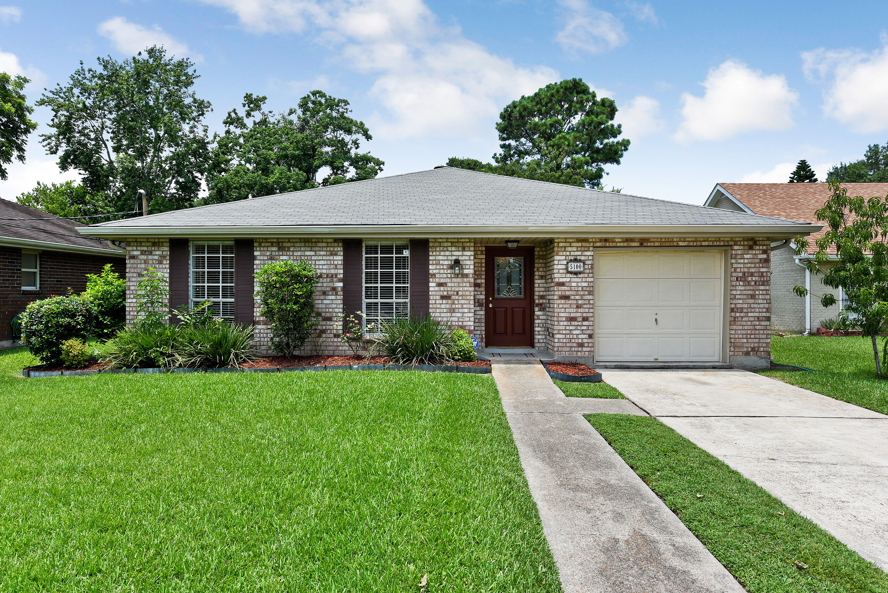 100 Financing Available! 5100 Wilson Dr, Metairie, LA