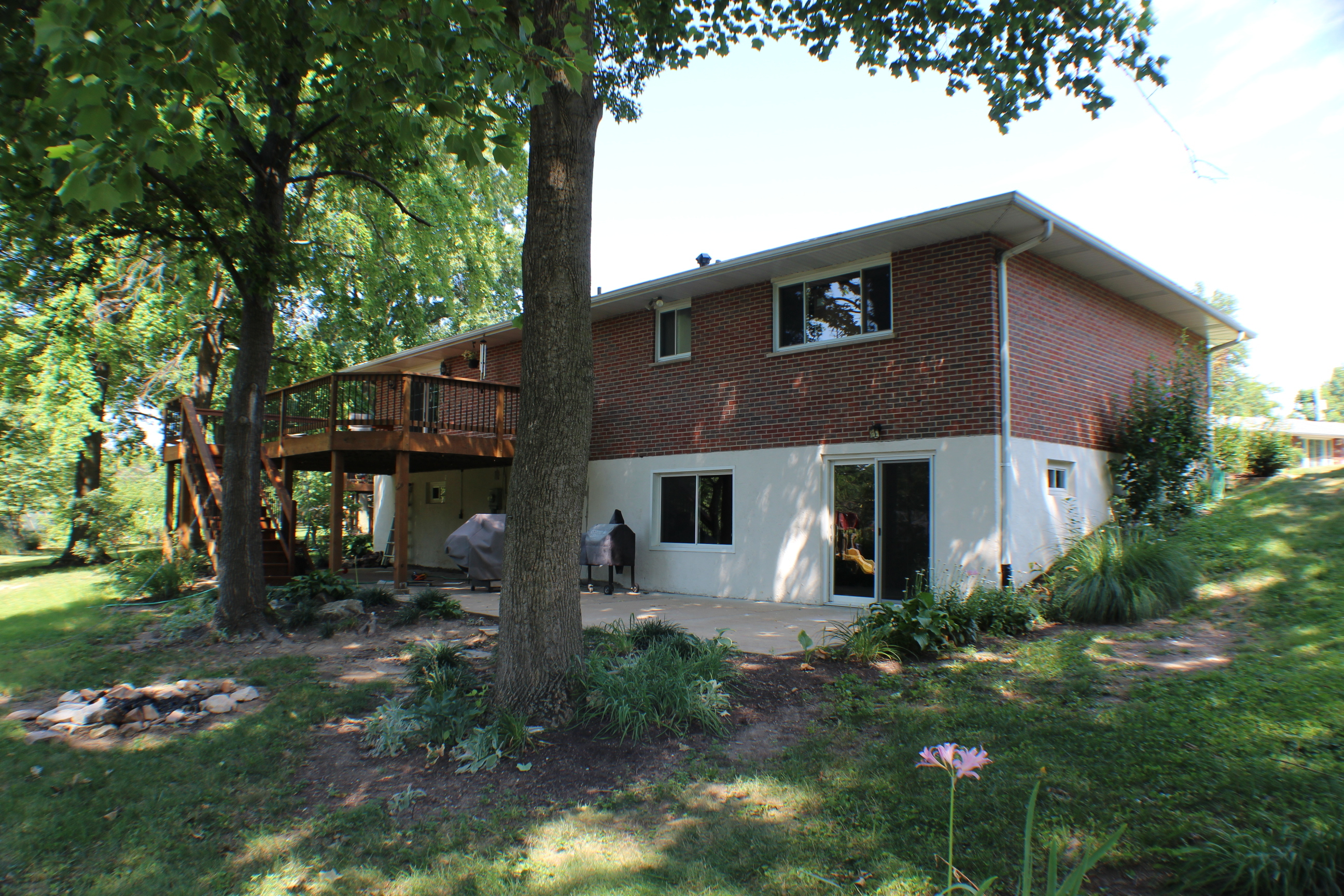 Brand New Listing in St Louis County Affton Schools!