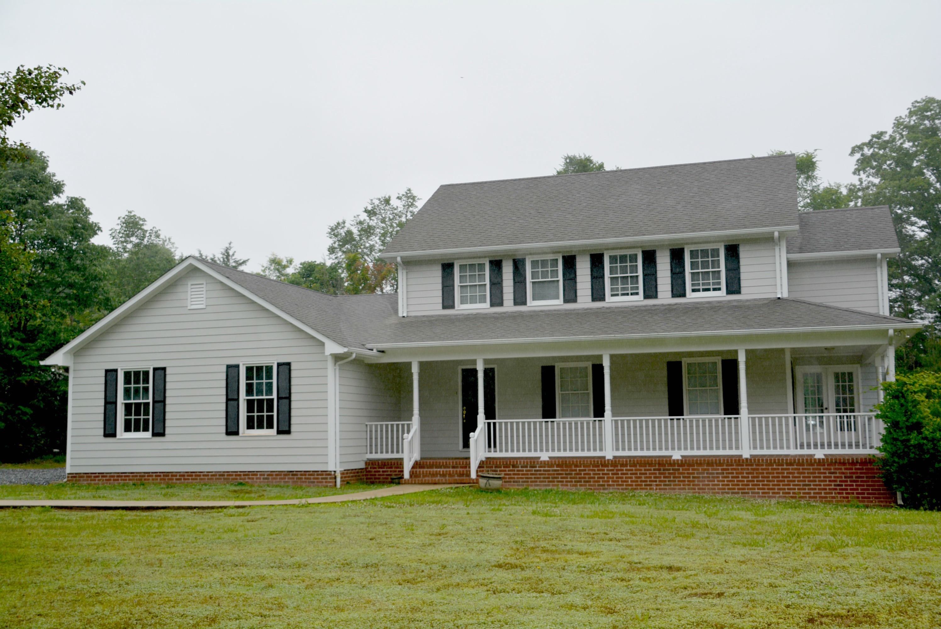 House For Sale 206 Smith Dr Farmville, VA 23901