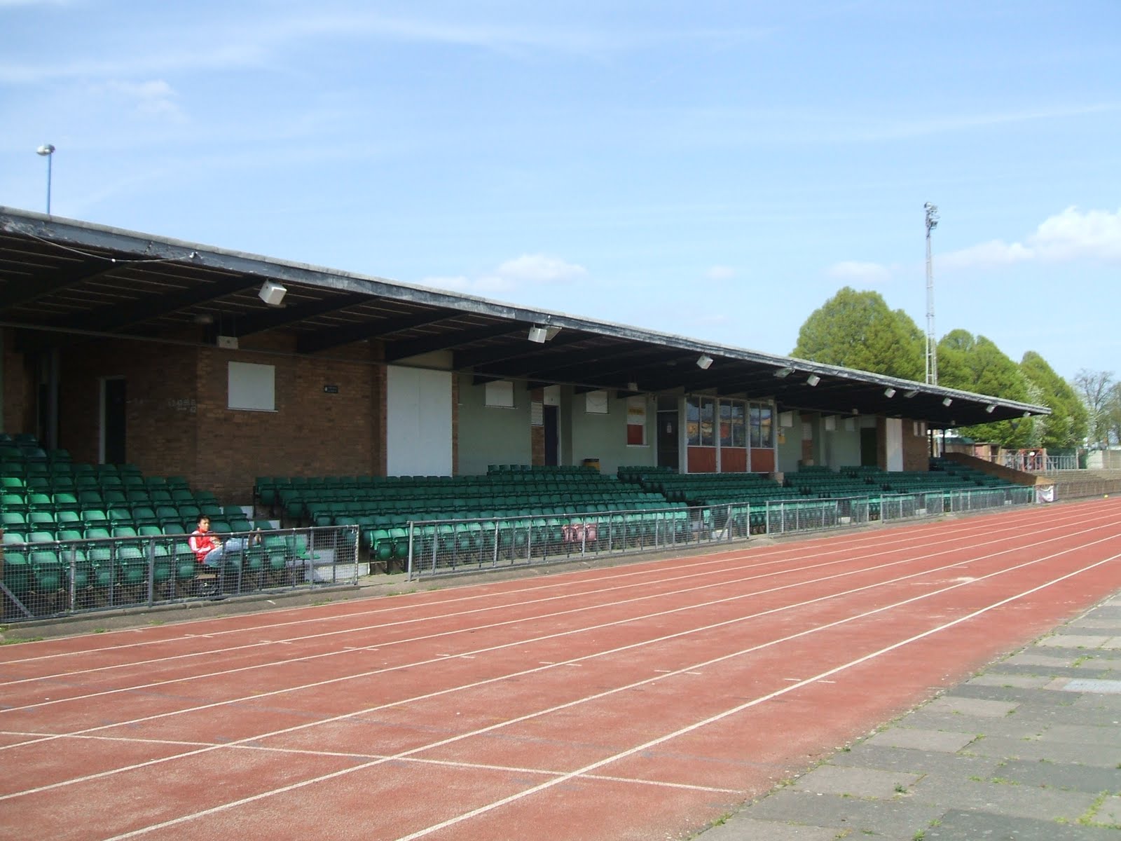 Hadley Stadium Active UK