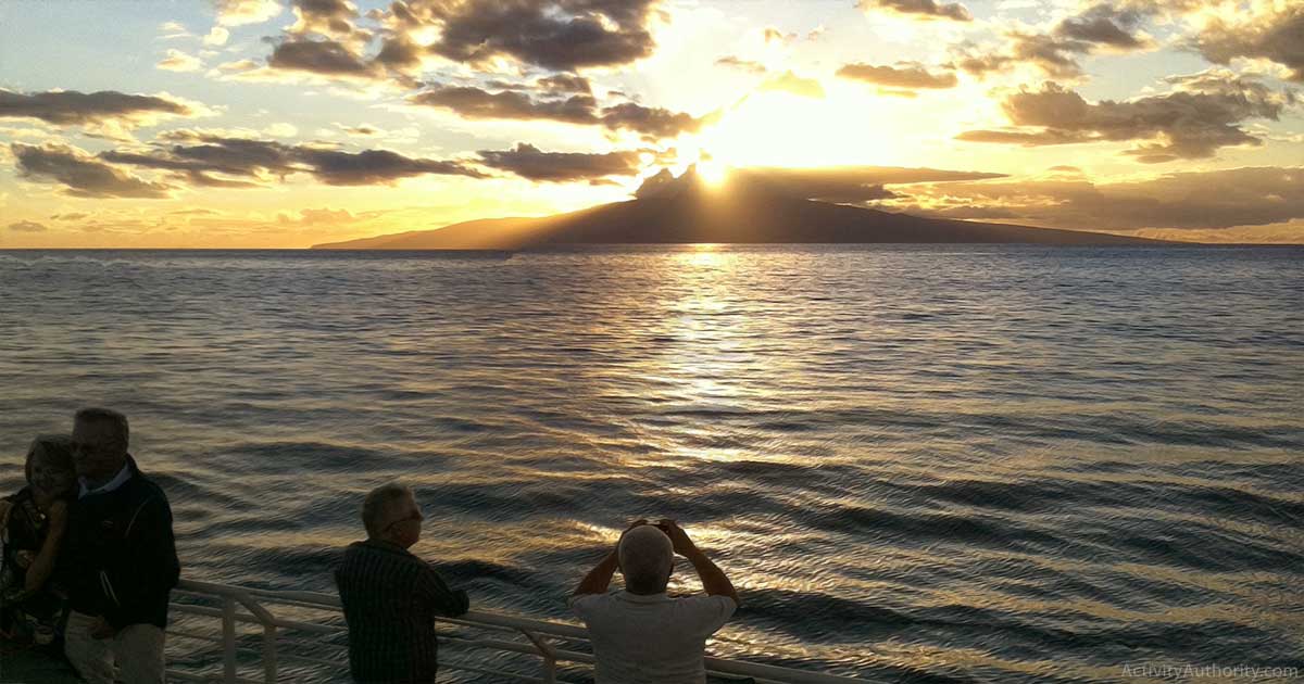 Top 5 Maui Sunset Cruises Lahaina, Maalaea, Makena