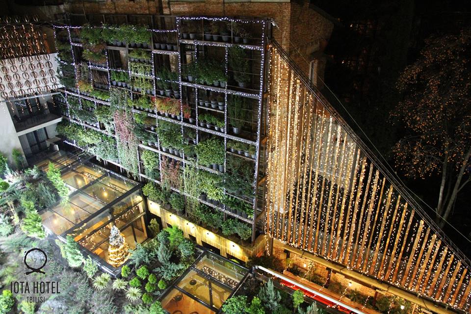 Best 5 star hotels in Tbilisi and cheaper alternatives