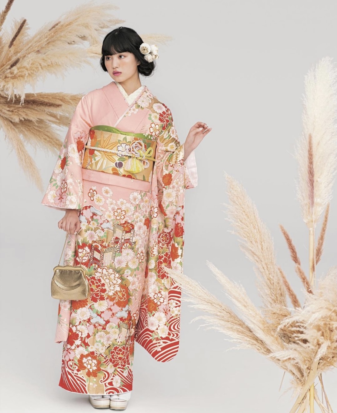 〜振袖レンタルについて〜 大阪の衣装レンタル アクトレス梅田ウエディングプラザ（婚礼・ドレス・成人式・振袖）