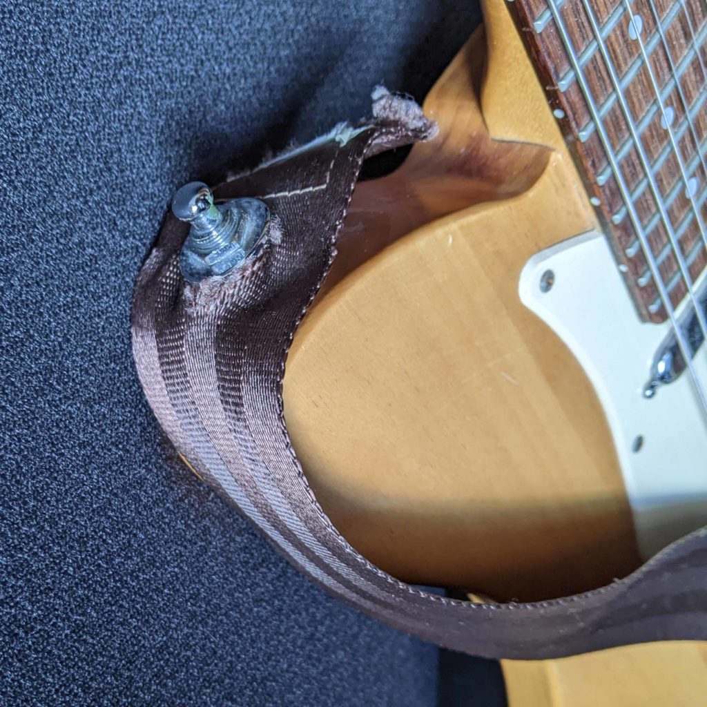 Seat belt guitar strap Acts of Volition