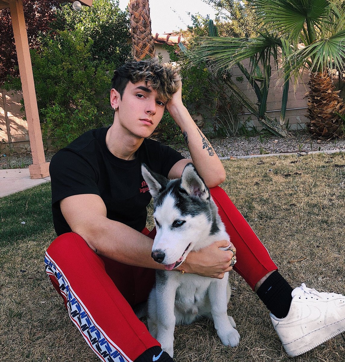 Bryce Hall Height, Net Worth, Age and Interesting Facts Actual Heights