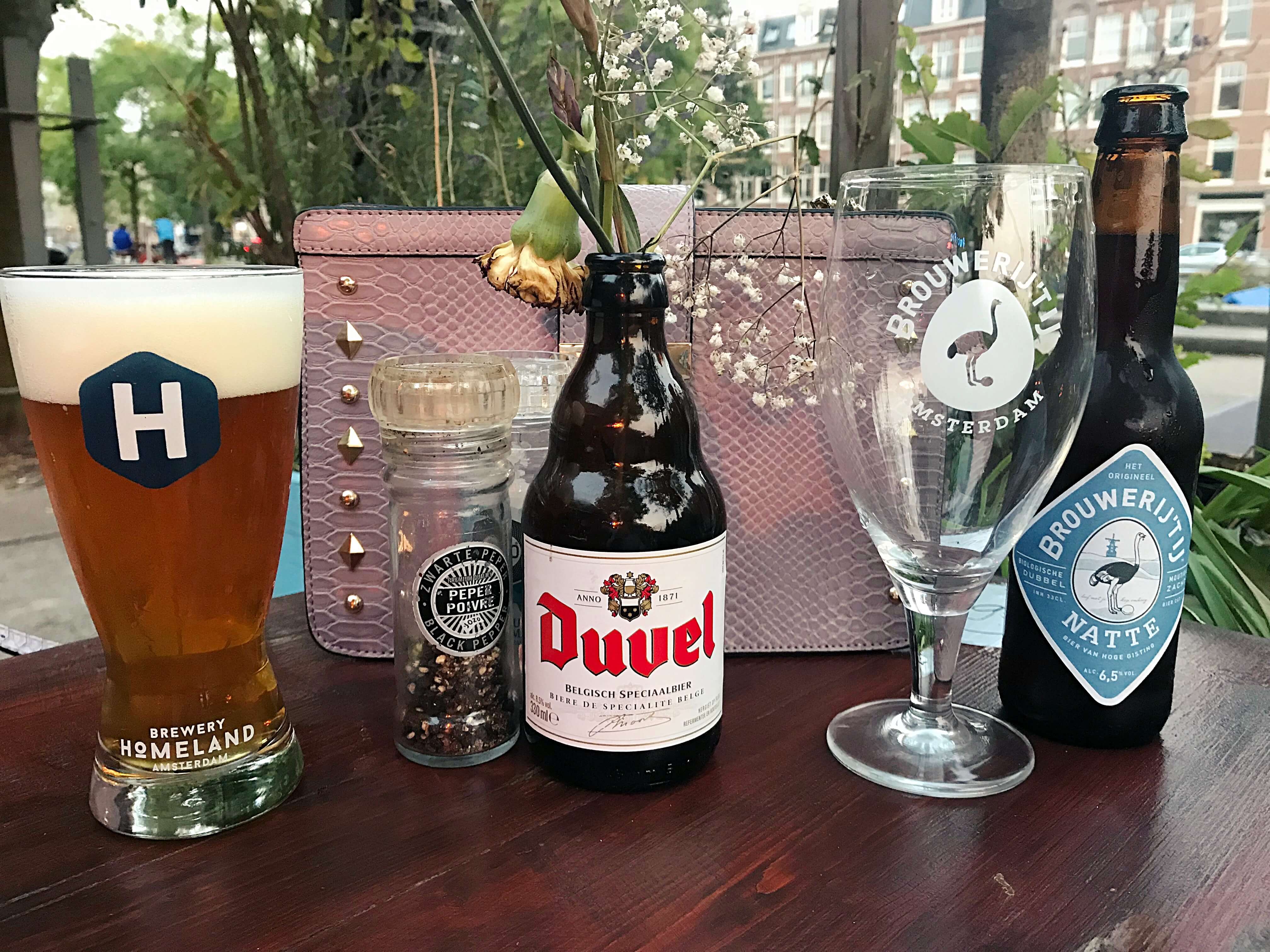 Combining a social life with a full time job and blogging Actually Anna