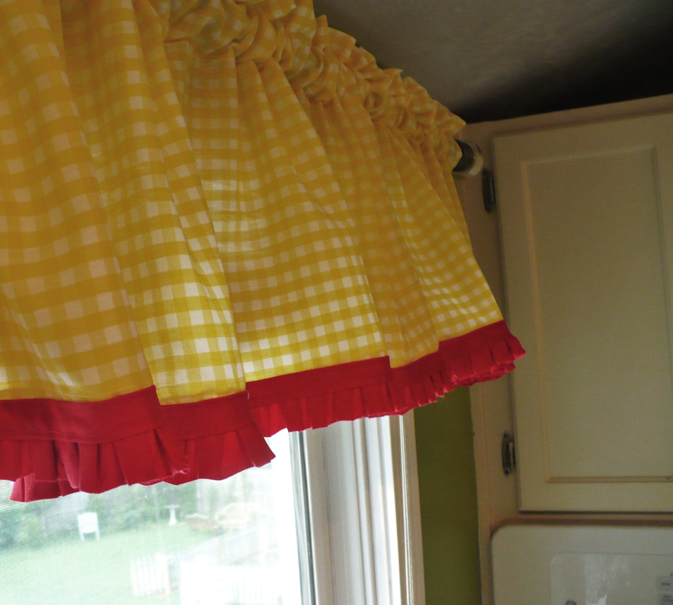 Red And Yellow Kitchen Curtains for your Reference rachelbitingback