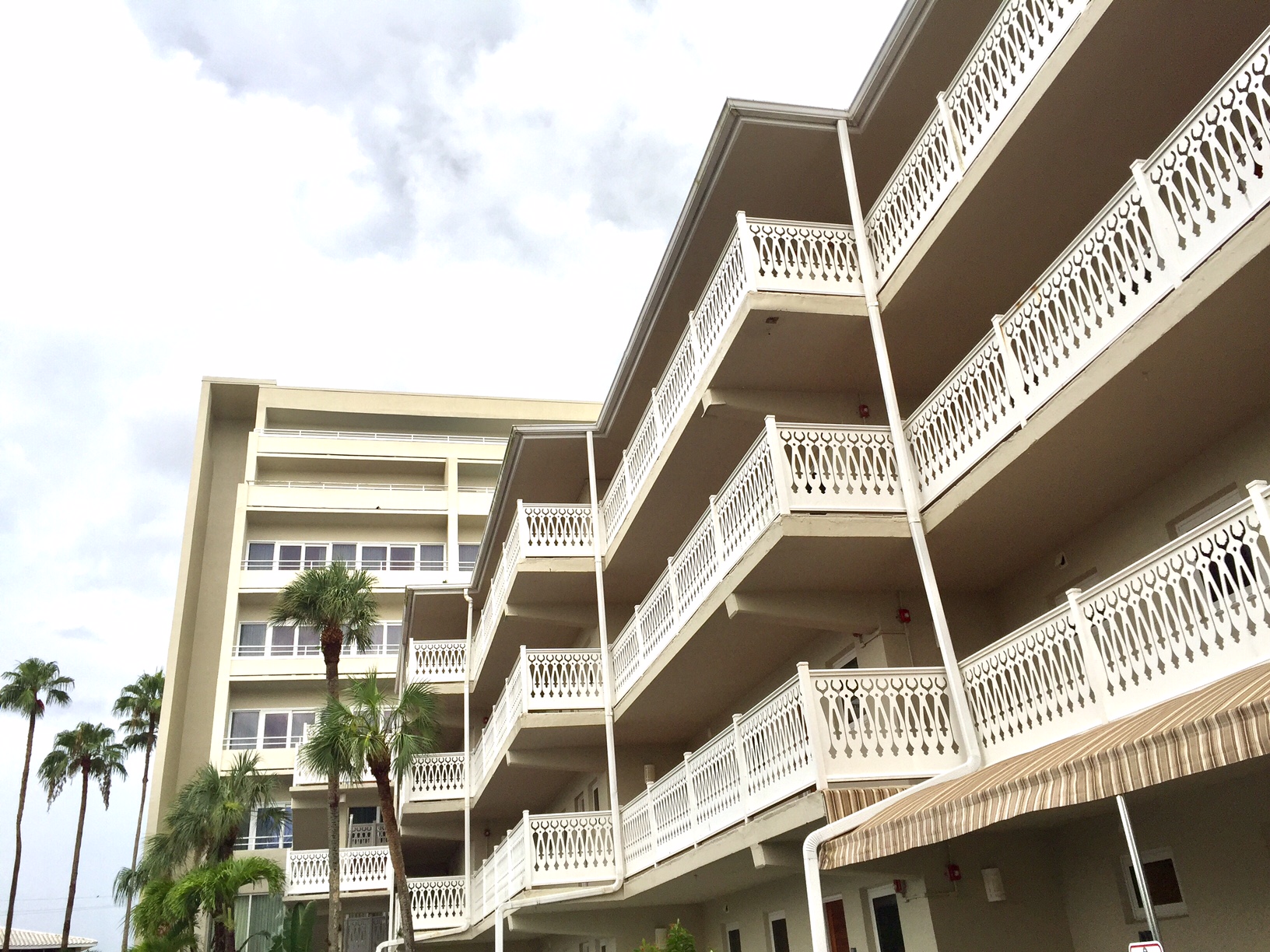 The Edgewater Beach Hotel in Naples, Fl review + photos ACUPFUL