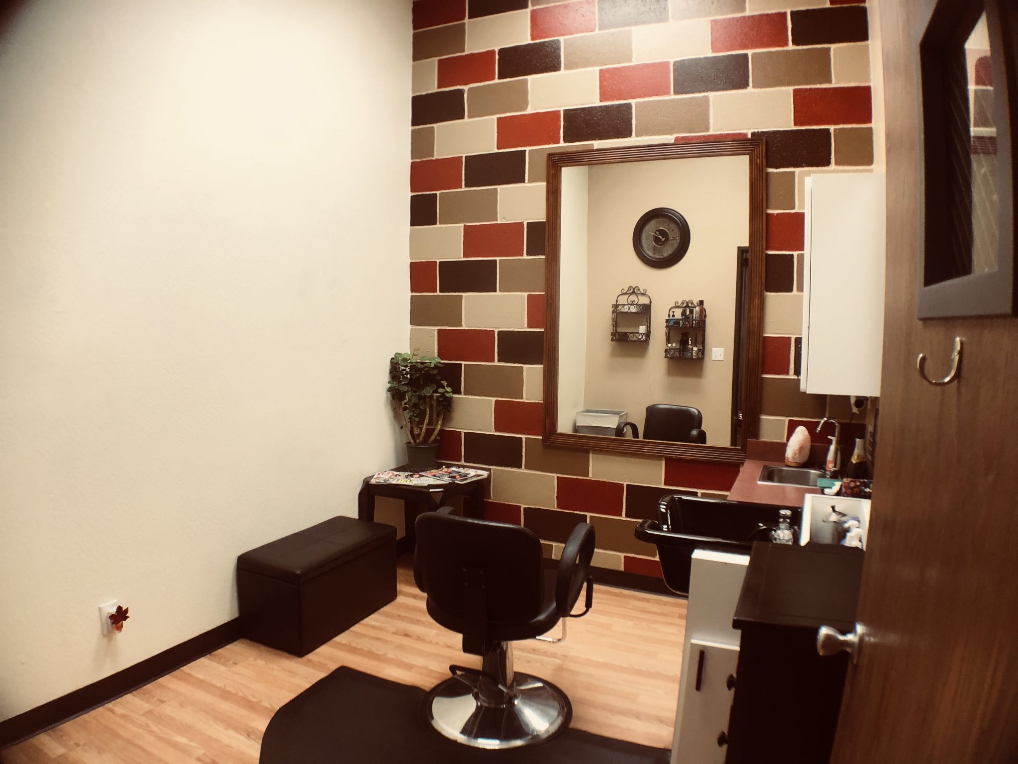 A Cut Above Salon Reno We don't just do hair.