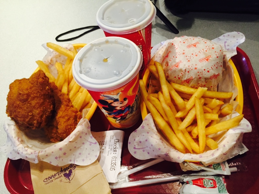 HK_4 – WONDER. EXPLORE. DISCOVER.