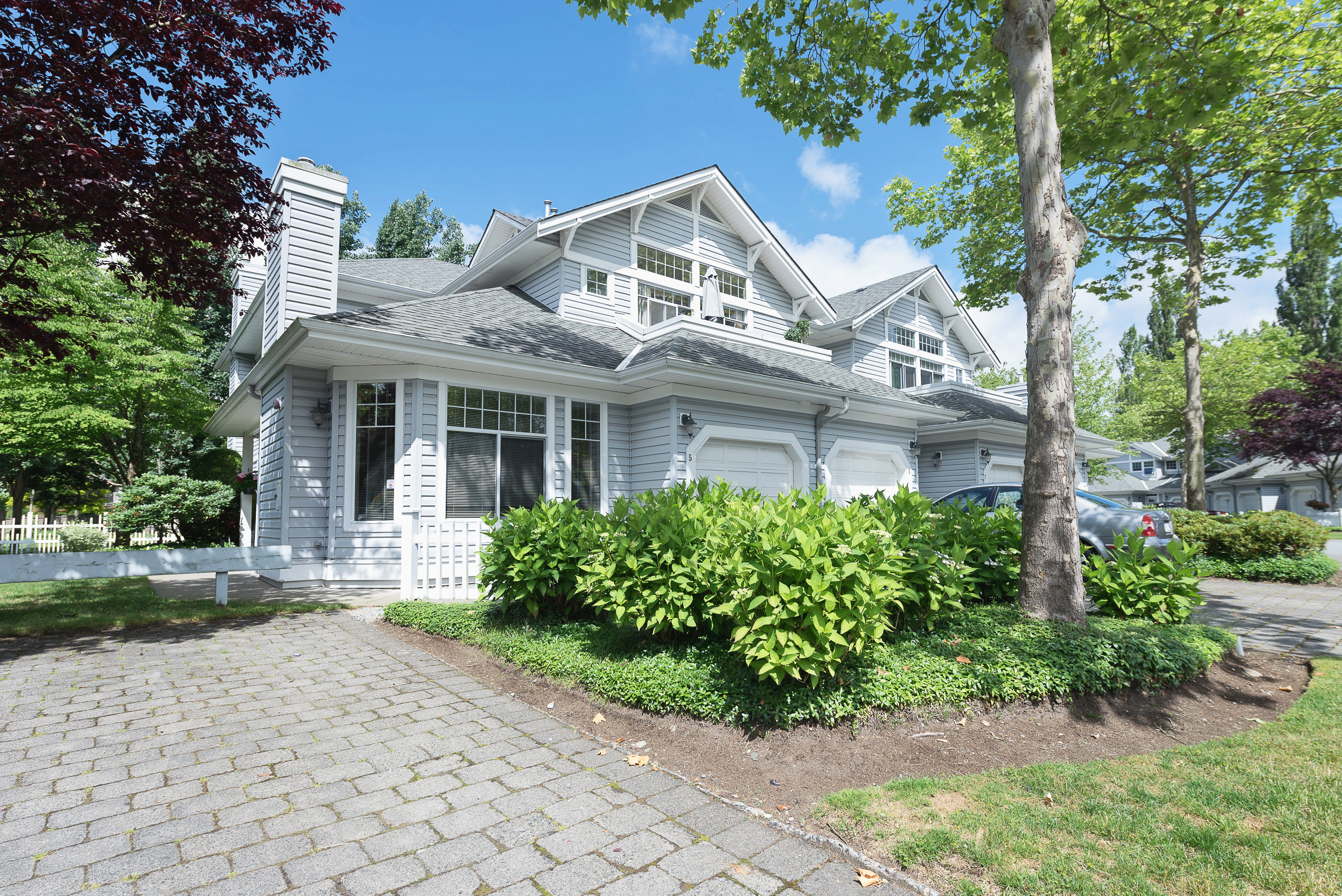 55708 208th St Langley BC V3A 8L4 Adam Lloyd Real Estate