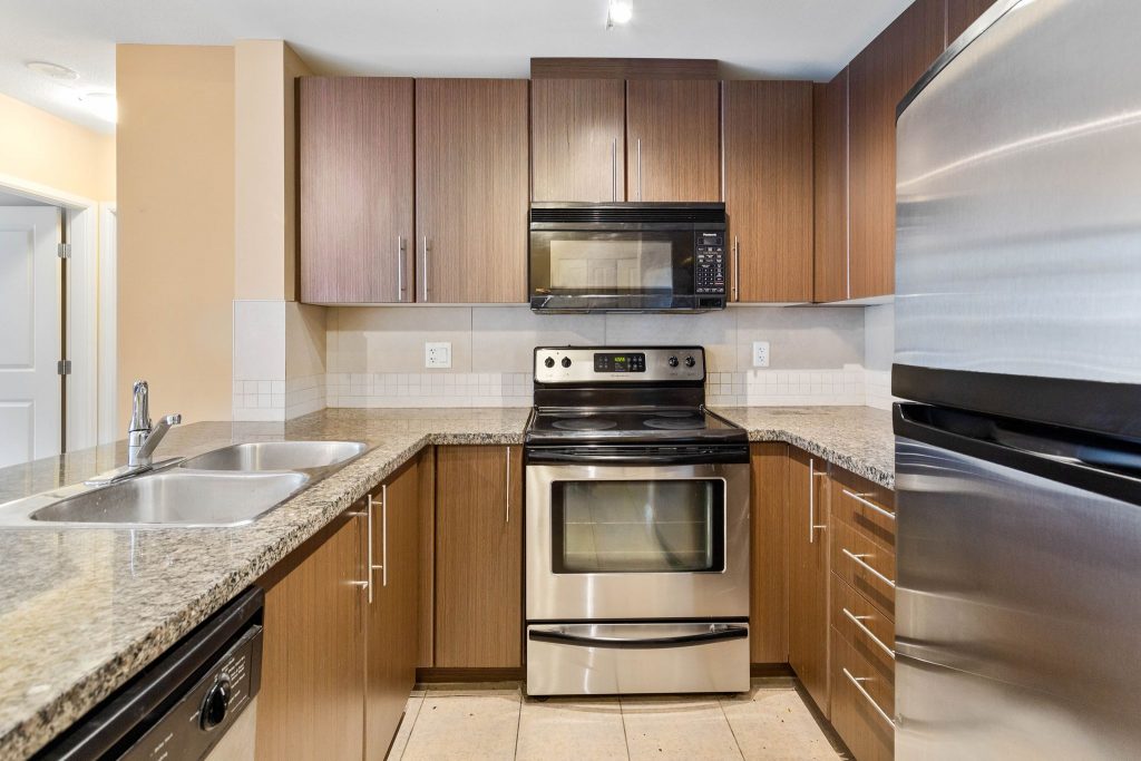 3303 898 Carnarvon St Adam Lloyd Real Estate