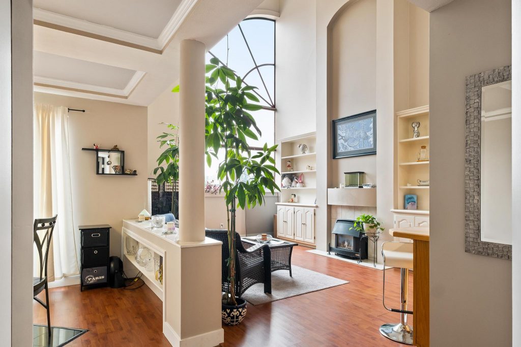 213 22356 McIntosh Ave, Maple Ridge Adam Lloyd Real Estate