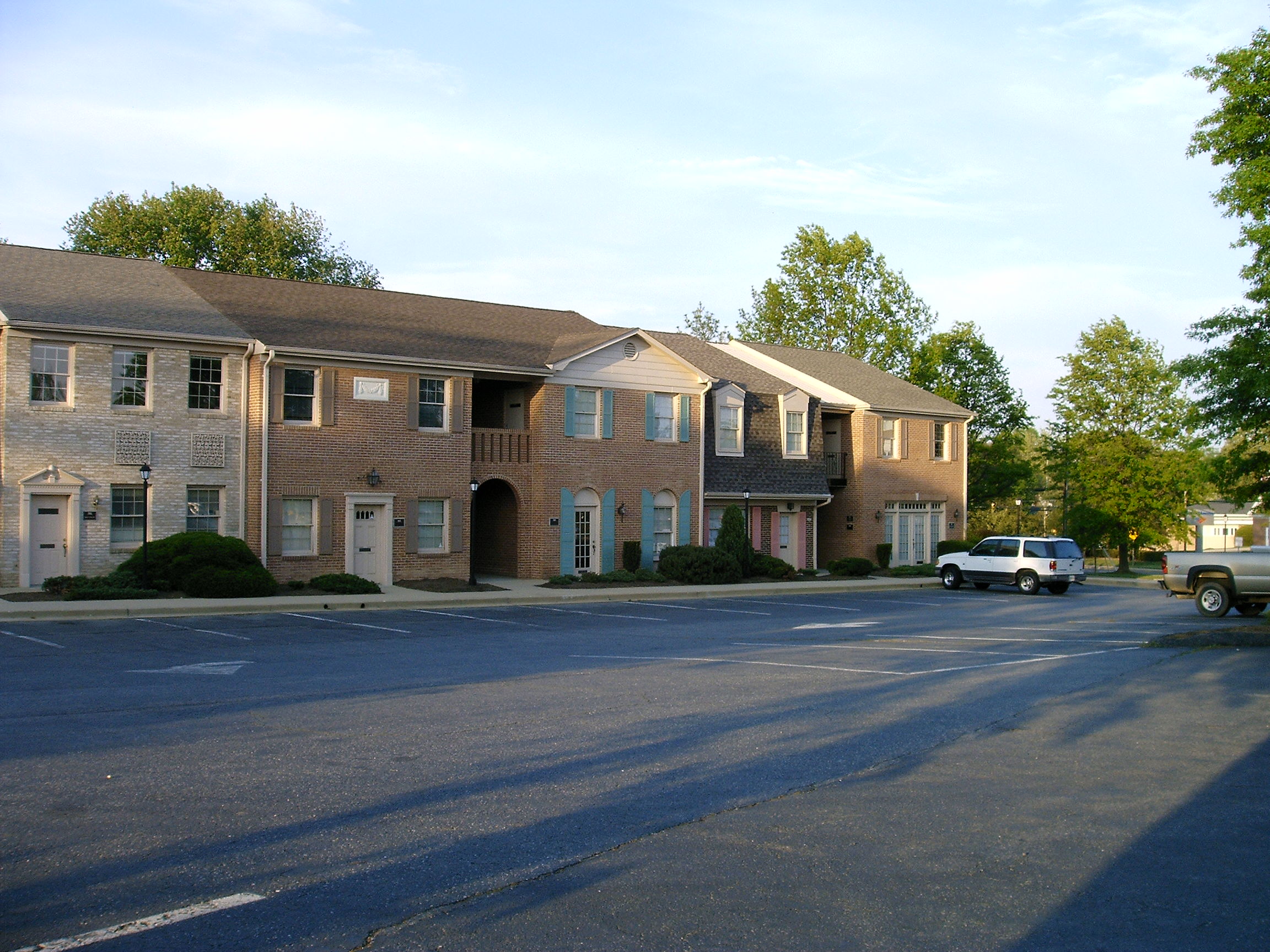 La Plata Professional Center 616