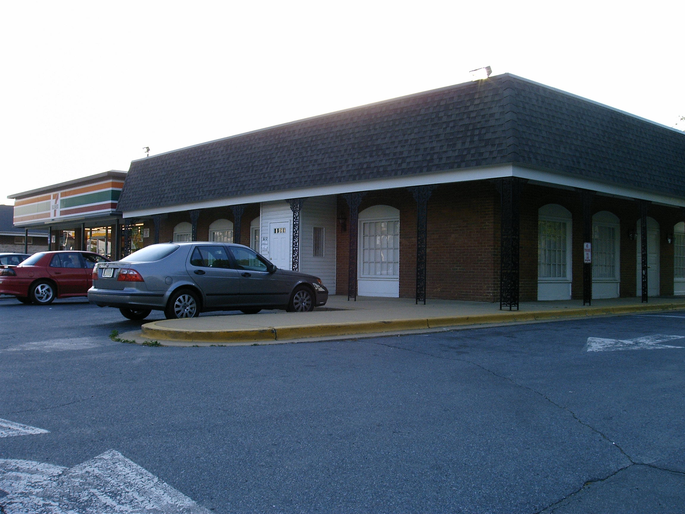 La Plata Professional Center 616