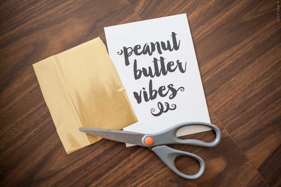 DIY GOLD FOIL LETTERING A Day in April