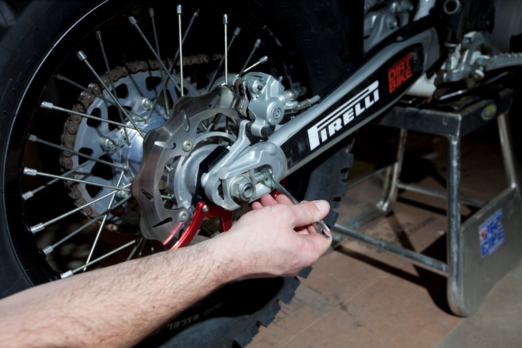 How To Basic Chain Adjustment Australasian Dirt Bike Magazine