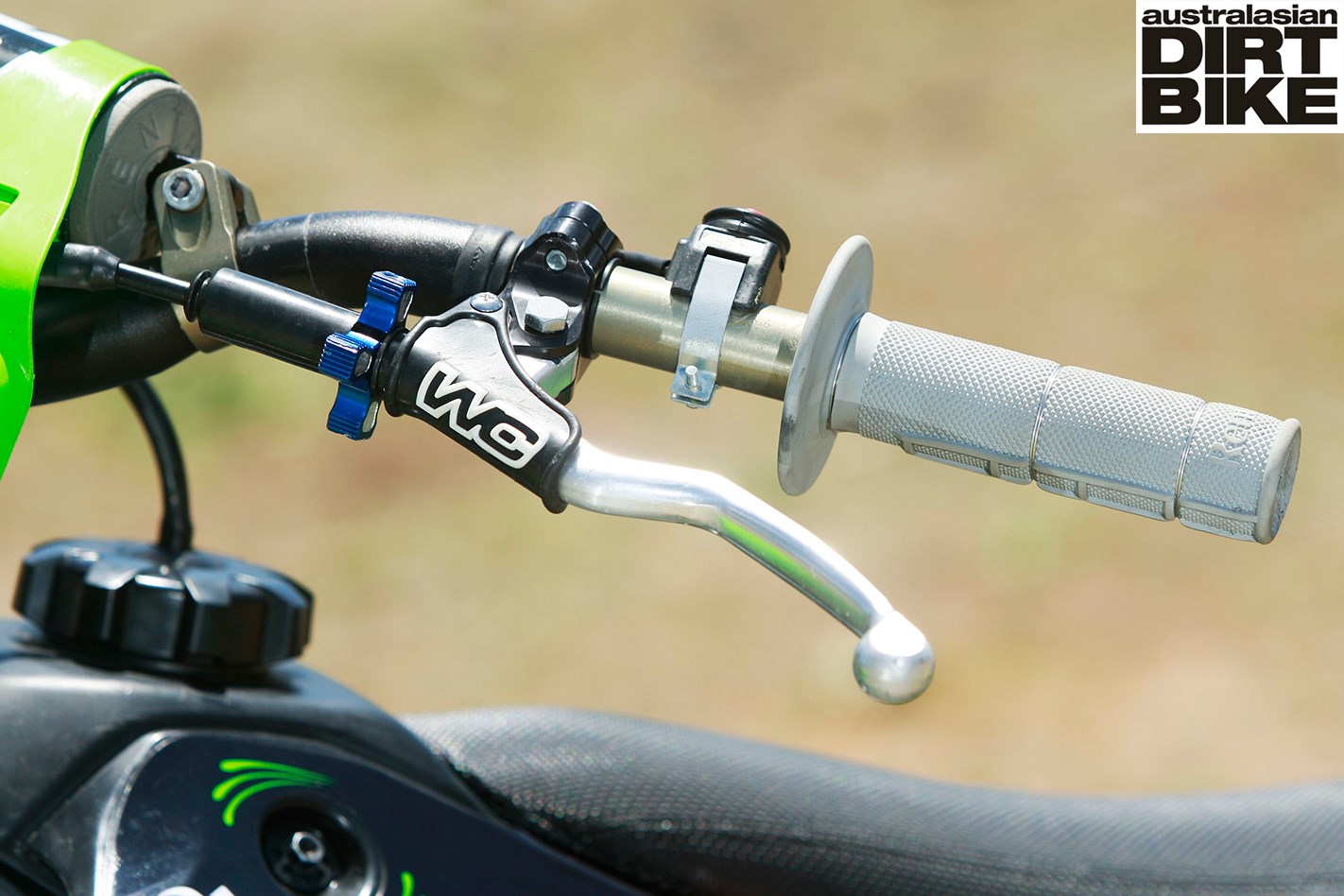 Fitting grips How to (basic) Australasian Dirt Bike Magazine